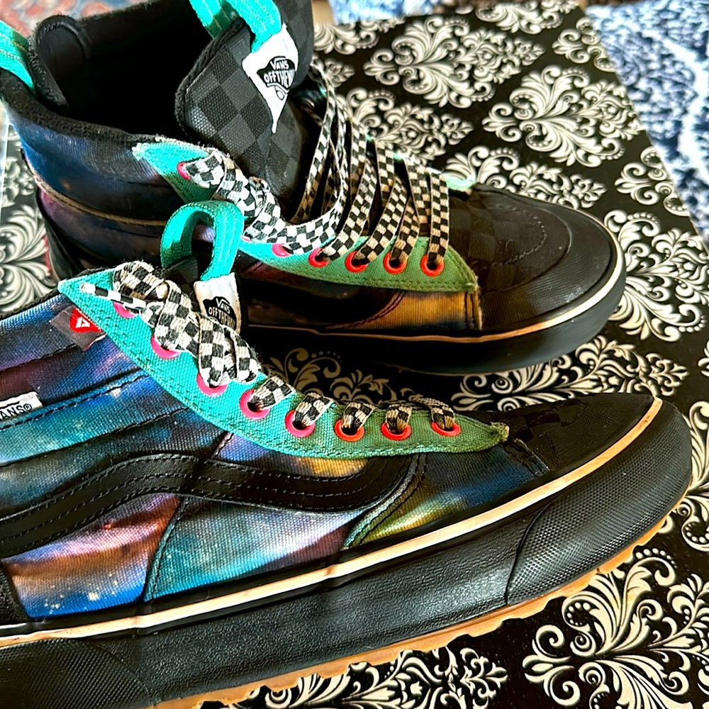 Vans Hi Top Ultra Cush Customs *USED*